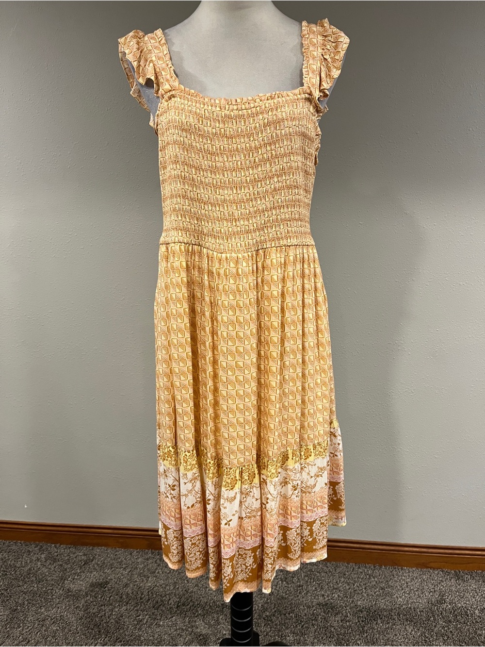 Maurices Yellow Printed sleeveless Smocked Midi Dress size extra large